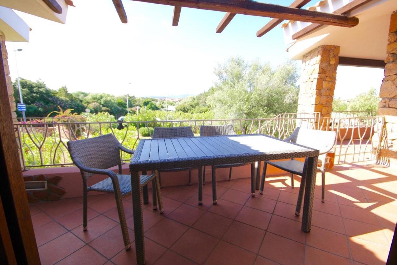 Residenze Dei Fiori Villa Porto Rotondo Rum bild