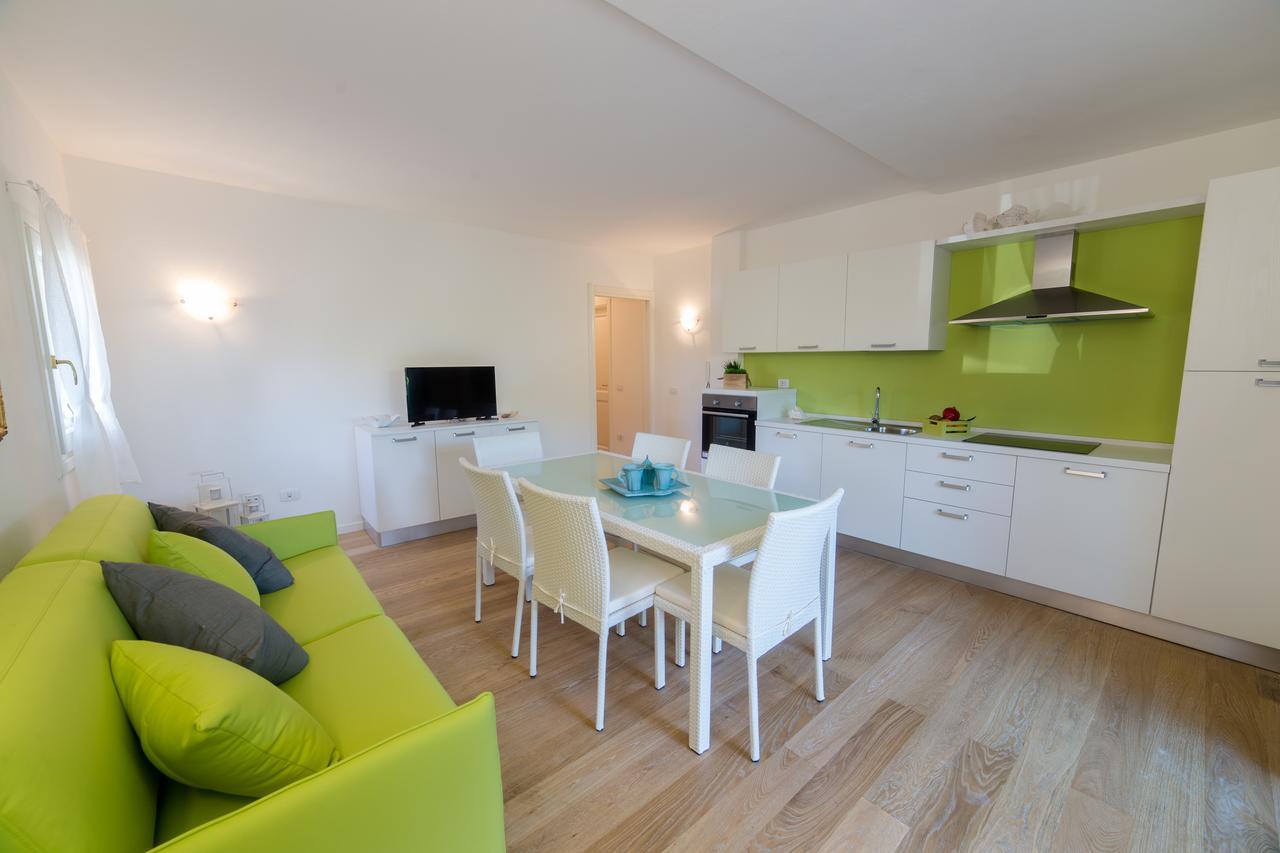 Residenze Dei Fiori Villa Porto Rotondo Exteriör bild