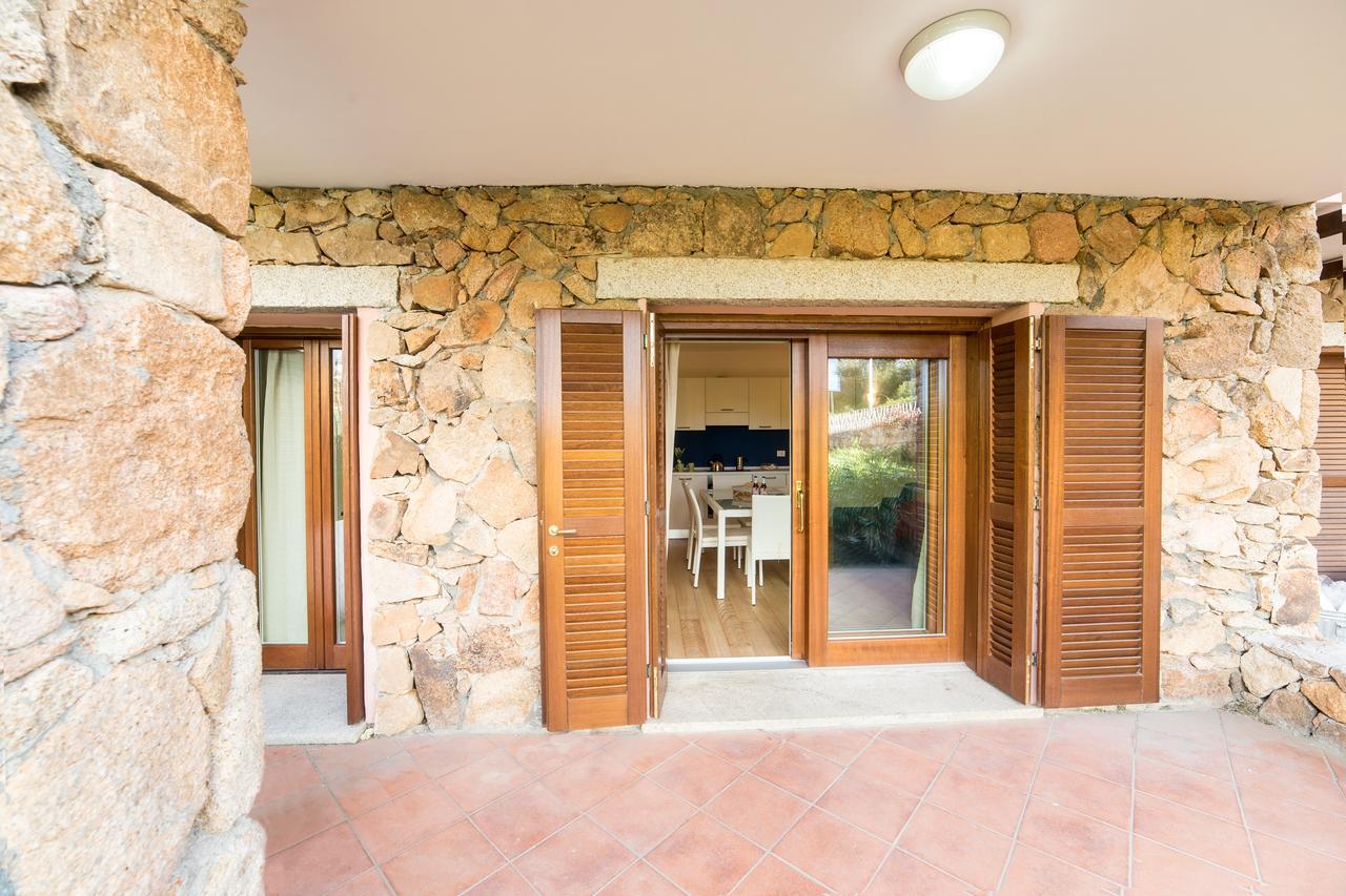 Residenze Dei Fiori Villa Porto Rotondo Exteriör bild
